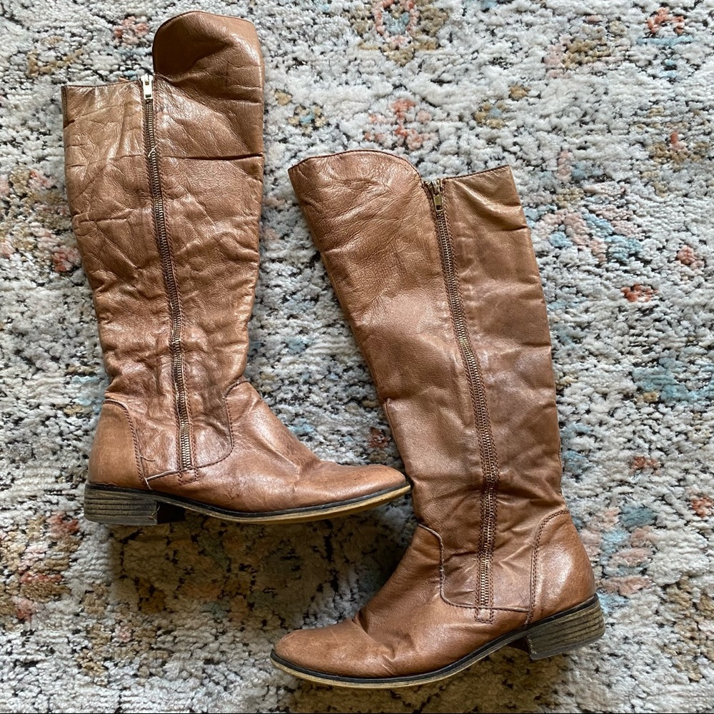 Steve Madden // Knee High Leather Boots